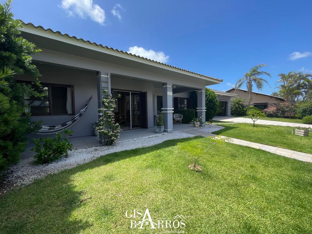 Casa 4 dormitórios para venda, Centro em Imbé | Ref.: 1466