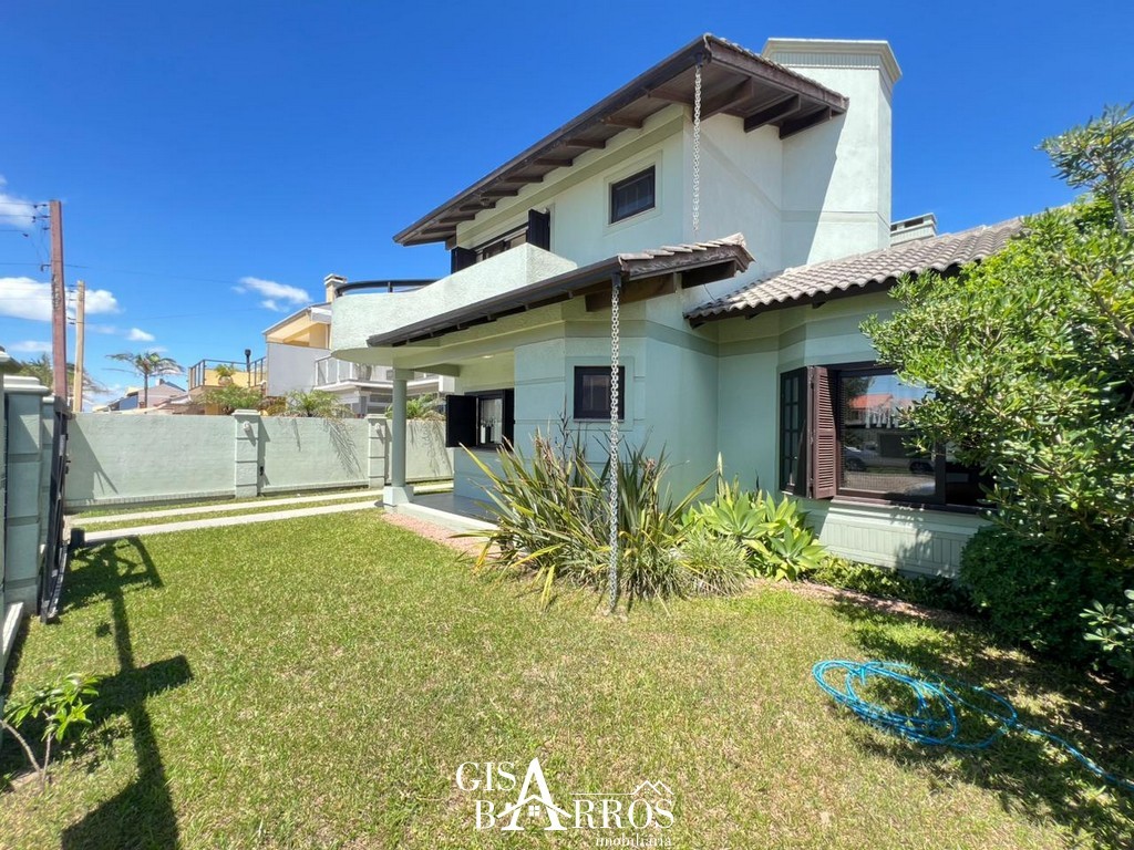 Casa 4 dormitórios para venda, Centro em Imbé | Ref.: 2214