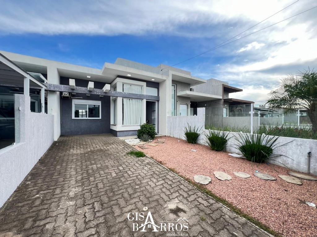 Casa 2 dormitórios para venda, Centro em Imbé | Ref.: 574