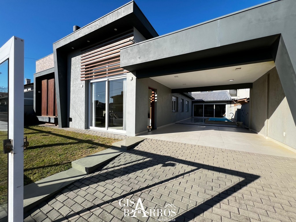 Casa 4 dormitórios para venda, Centro em Imbé | Ref.: 736